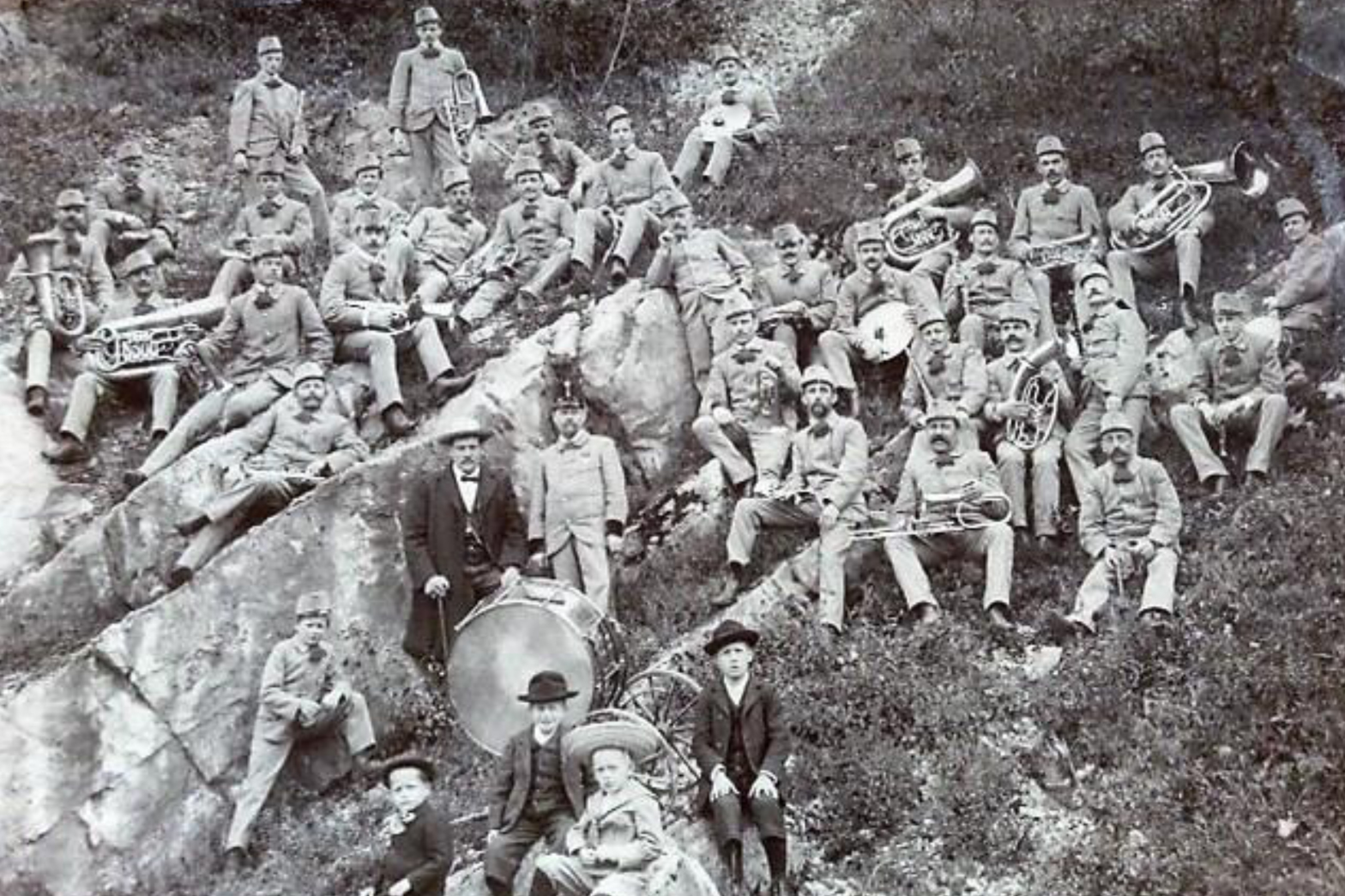 1905